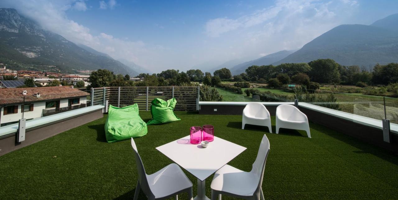 Art B&B Design Costa Volpino Exterior foto